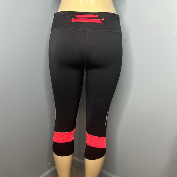 Under Armour Leggings heatgear black size L woman’s - Picture 5 of 6